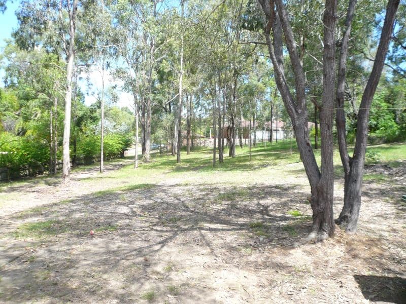 28 Kentucky Crescent, OXENFORD QLD 4210, Oxenford - Thumbnail 4