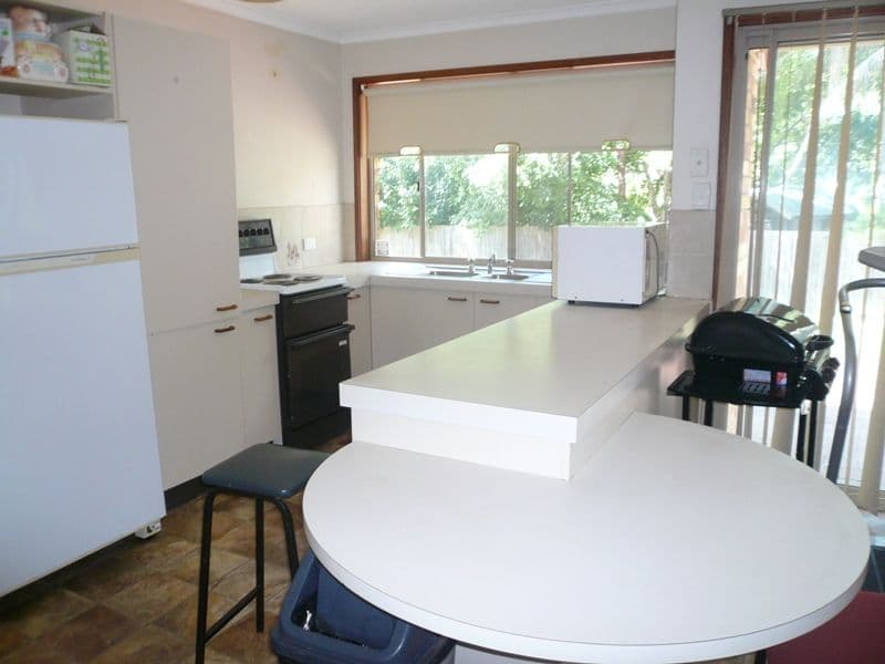 28 Kentucky Crescent, OXENFORD QLD 4210, Oxenford - Thumbnail 8