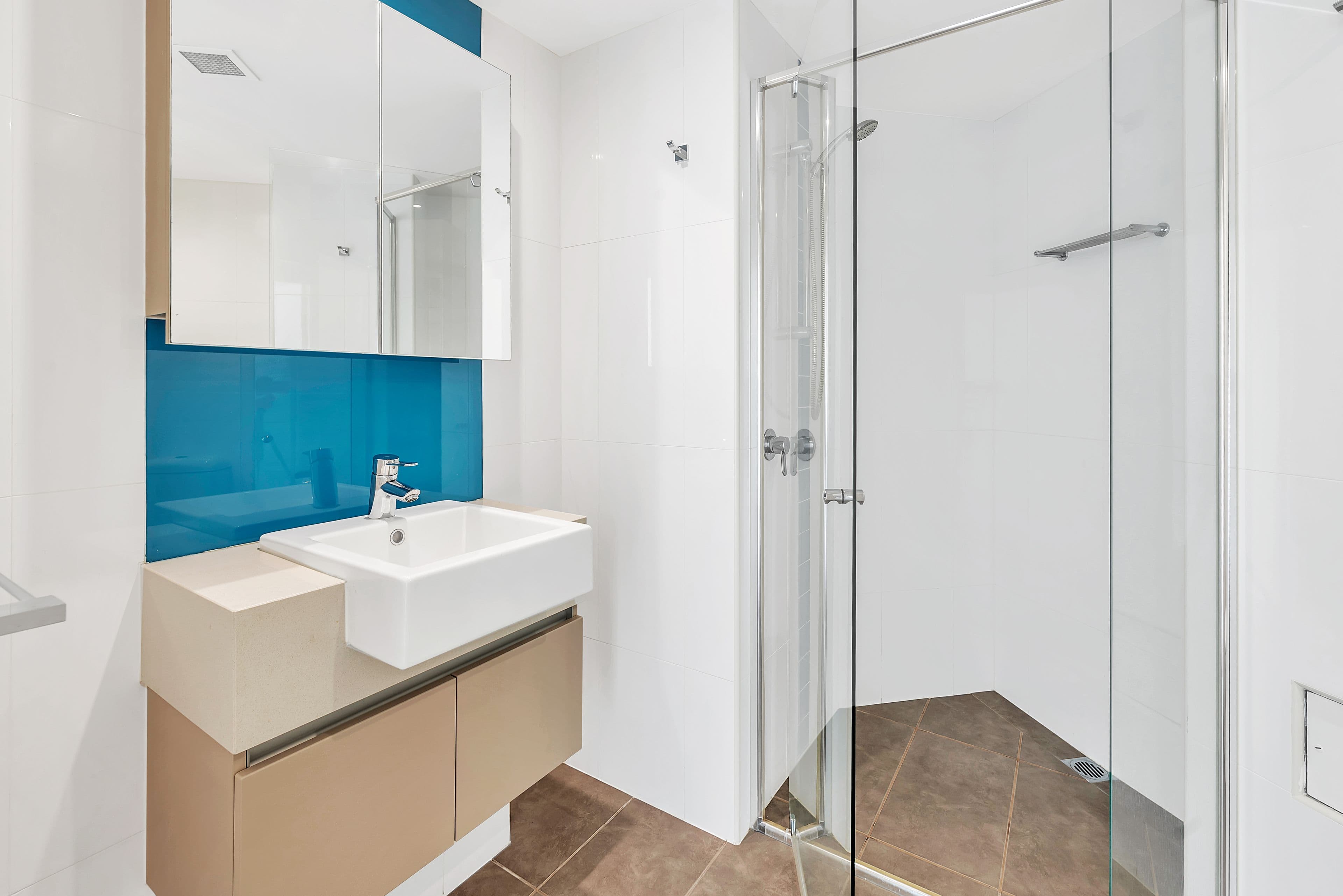 28 Bayview Street, Runaway Bay QLD 4216, Runaway Bay - Thumbnail 8