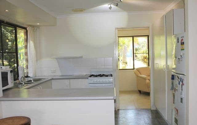 3 Birch Court, TEWANTIN QLD 4565, Tewantin - Thumbnail 2