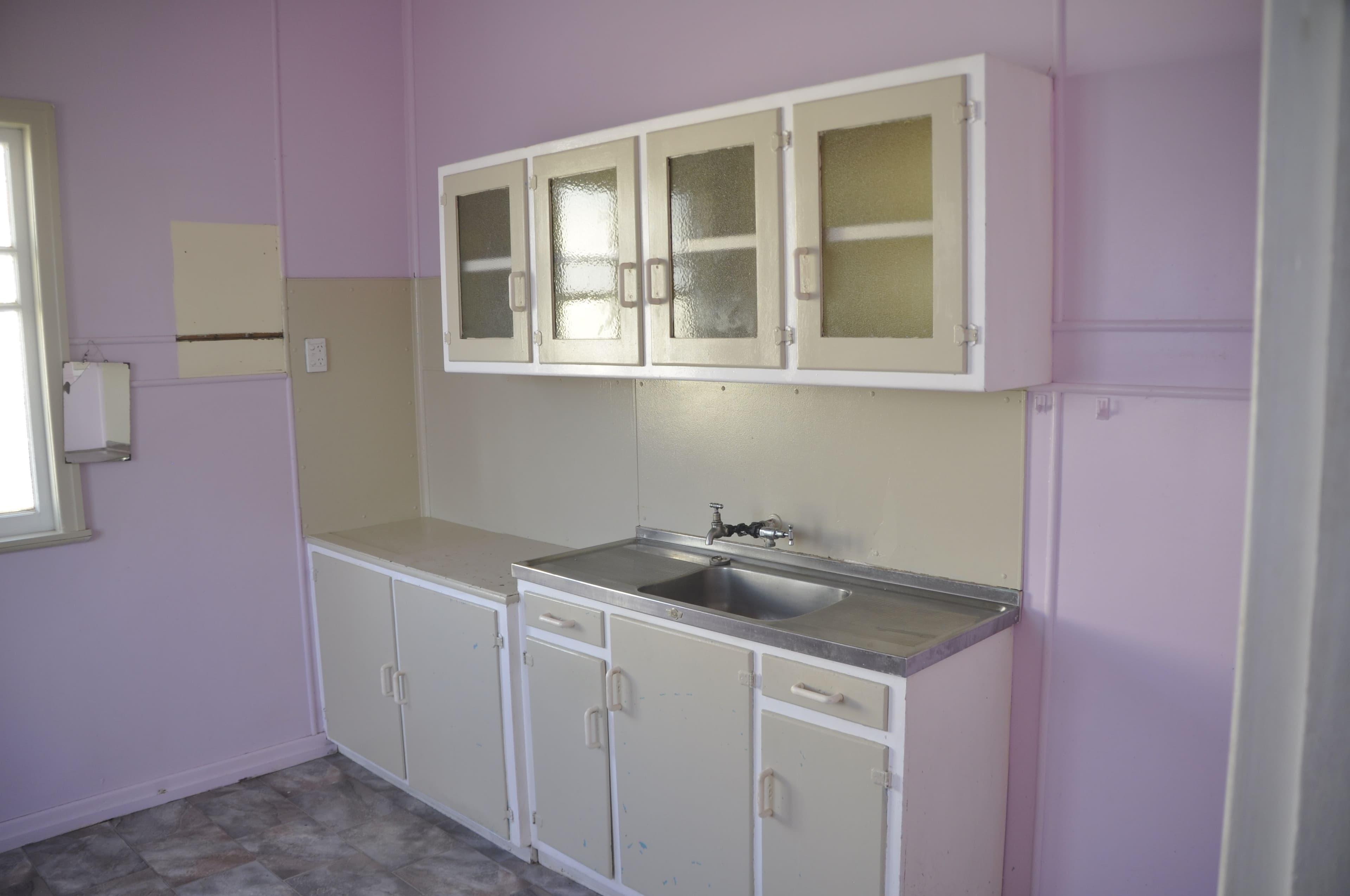 13 Marian Street, Miles QLD 4415, Miles - Thumbnail 2