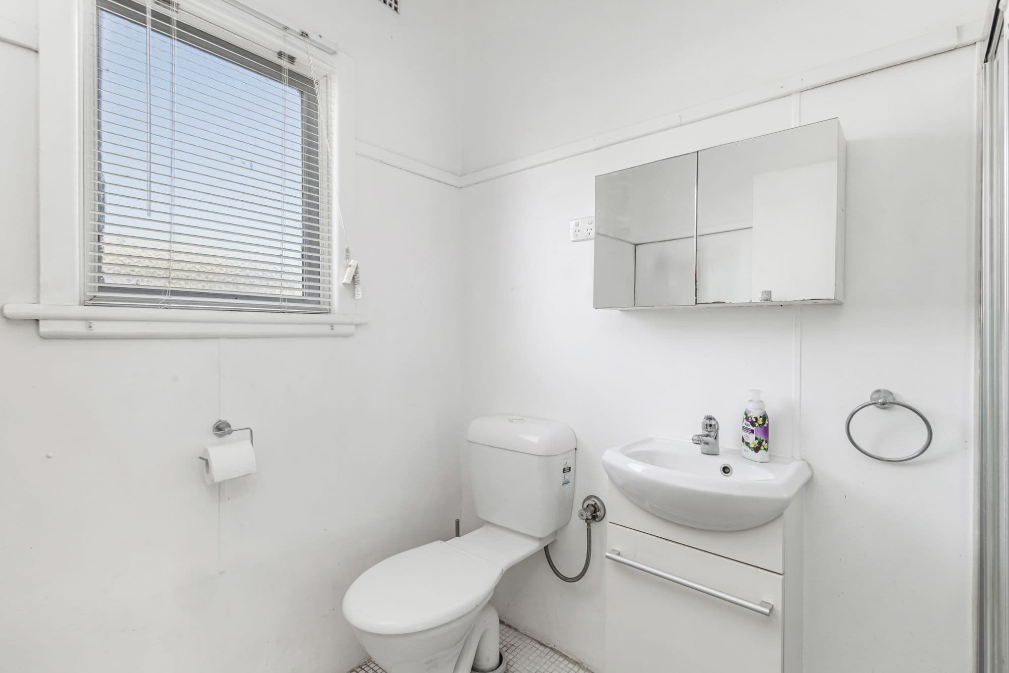 61 & 61a Bennett Road, Colyton NSW 2760, Colyton - Thumbnail 7