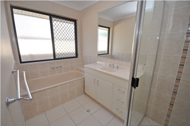 2 Melissa Place, DECEPTION BAY QLD 4508, Deception Bay - Thumbnail 7