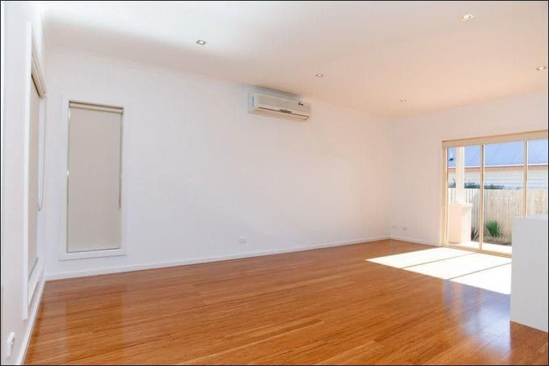 106 Spring Street, RESERVOIR VIC 3073, Reservoir - Thumbnail 4