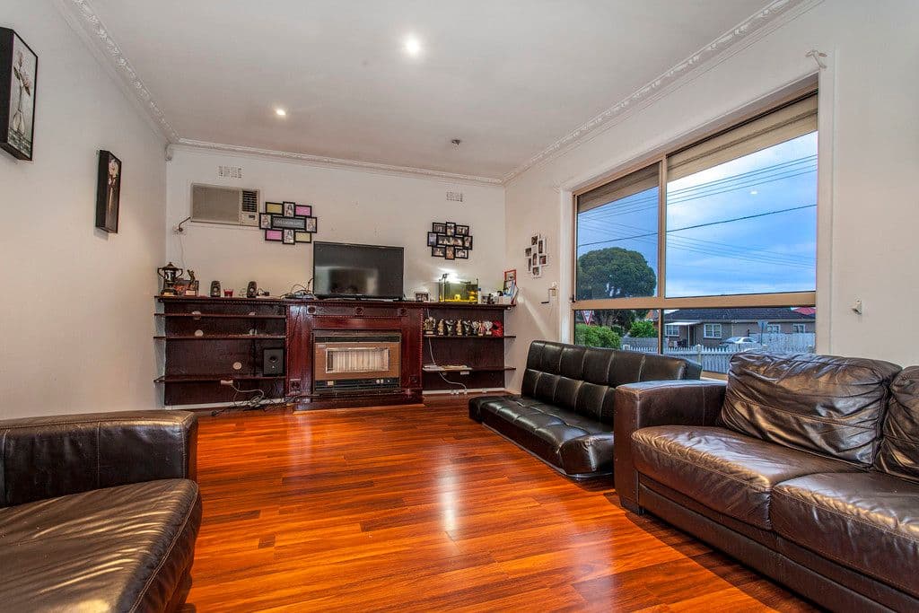 61 Leonard Avenue, Noble Park VIC 3174, Noble Park - Thumbnail 2