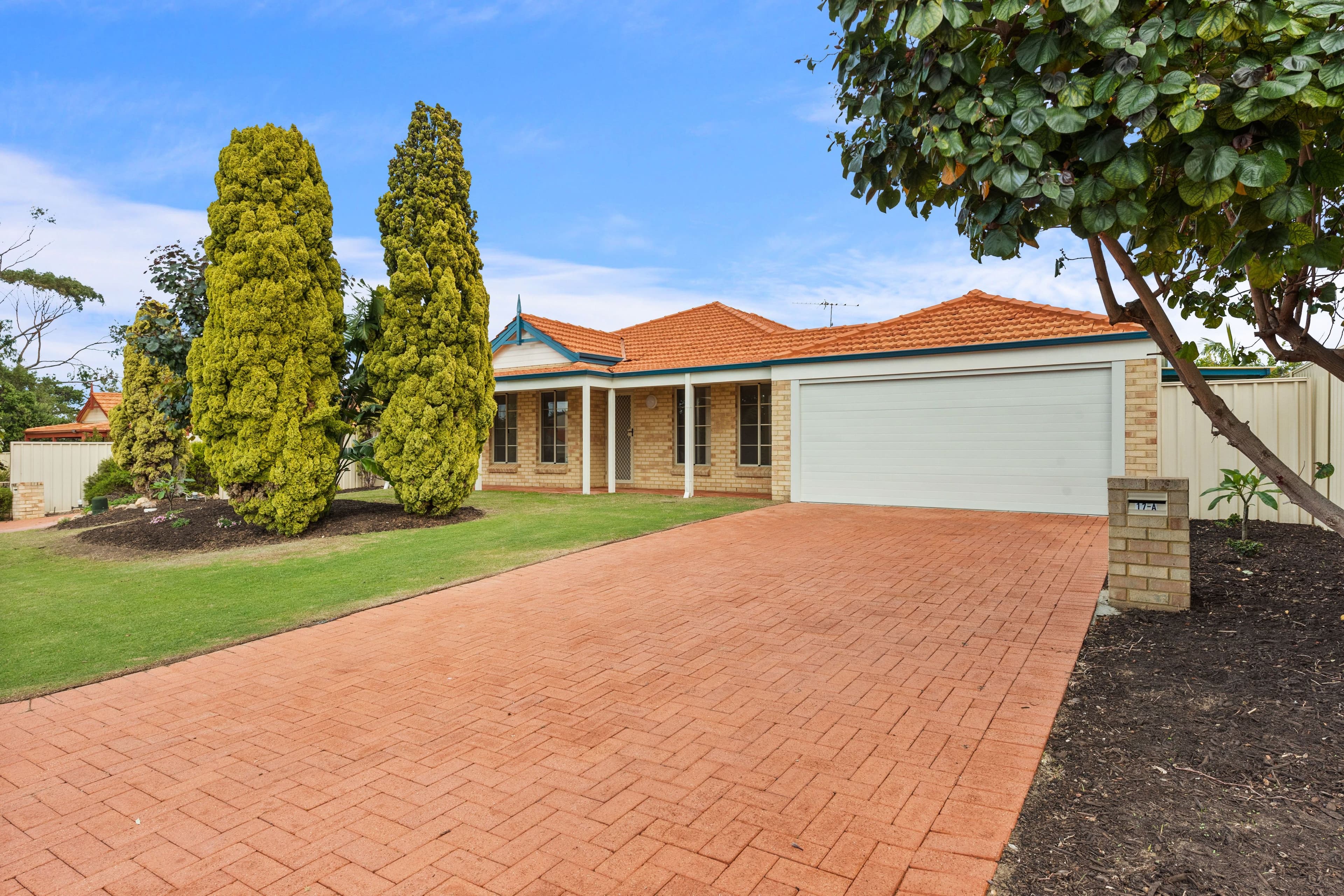 17a Batavia Place, Kallaroo WA 6025, Kallaroo - Thumbnail 5