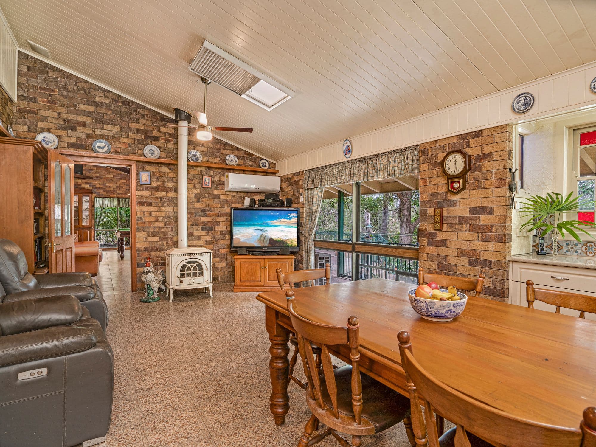 2 Karragata Court, Tallebudgera QLD 4228, Tallebudgera - Thumbnail 4
