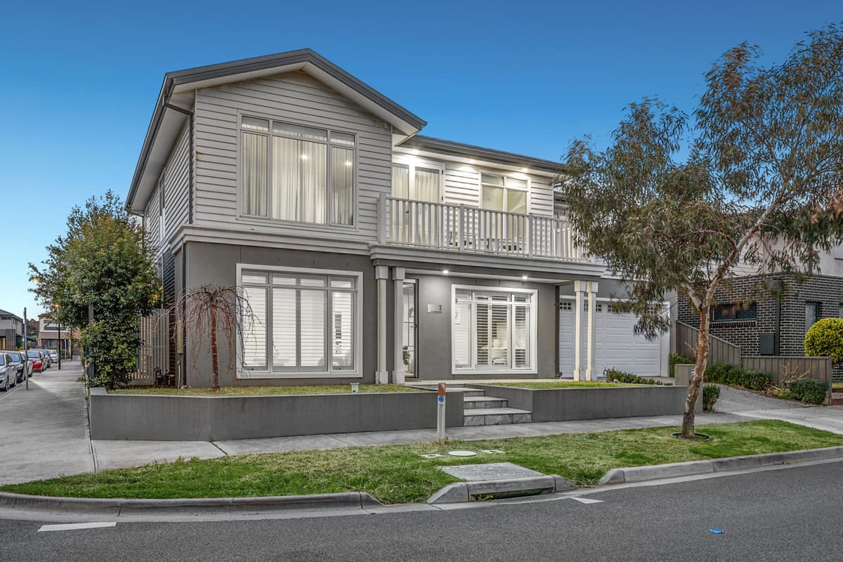 1 Pimbial Court, HADFIELD VIC 3046, Hadfield - Image 1