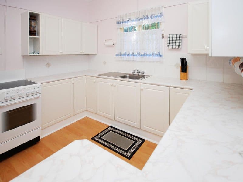 87 Southerden Street, SANDGATE QLD 4017, Sandgate - Thumbnail 2