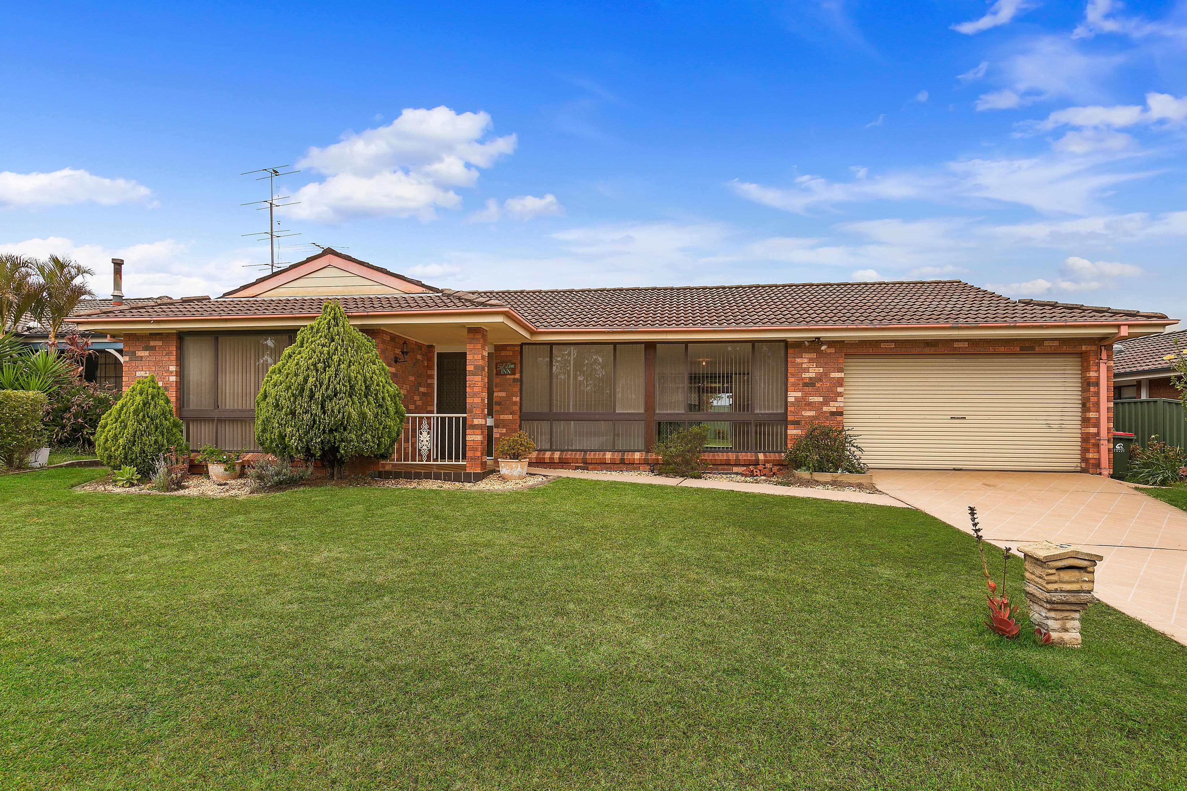 27 Murrumbidgee Crescent, Bateau Bay - Image 1
