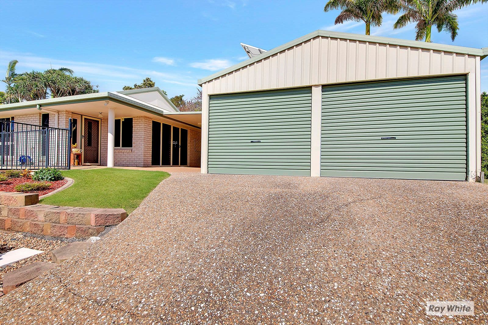 13 Coleman Crescent, Pacific Heights QLD 4703, Pacific Heights - Thumbnail 2