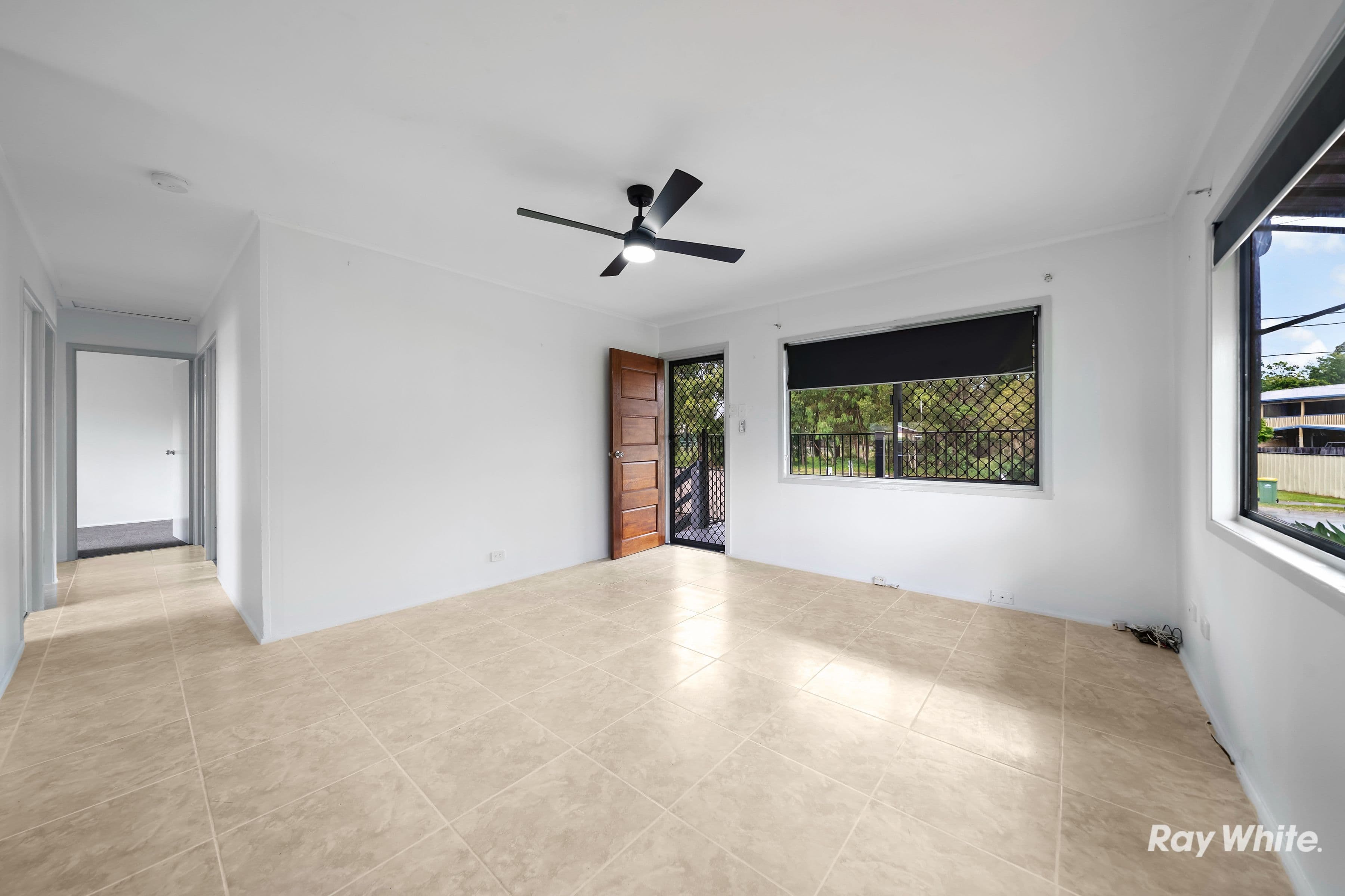 68 Mayes Avenue, Kingston QLD 4114, Kingston - Thumbnail 8