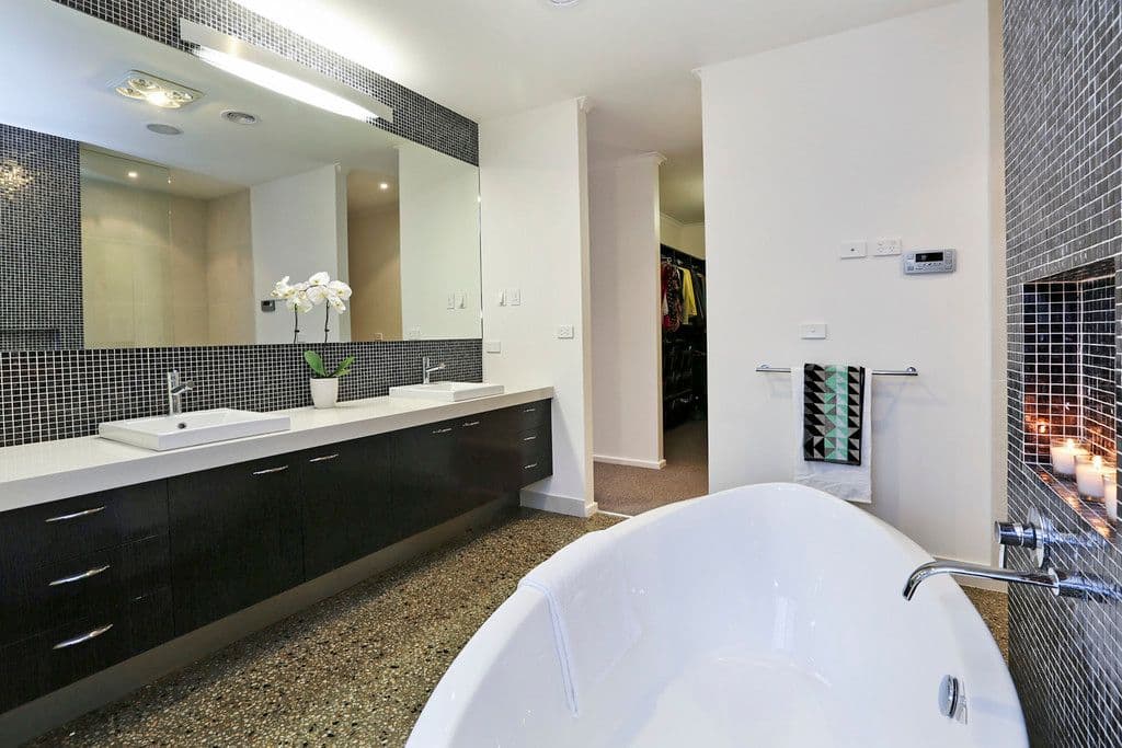 96-98 Rivergum Drive, Highton VIC 3216, Highton - Thumbnail 8