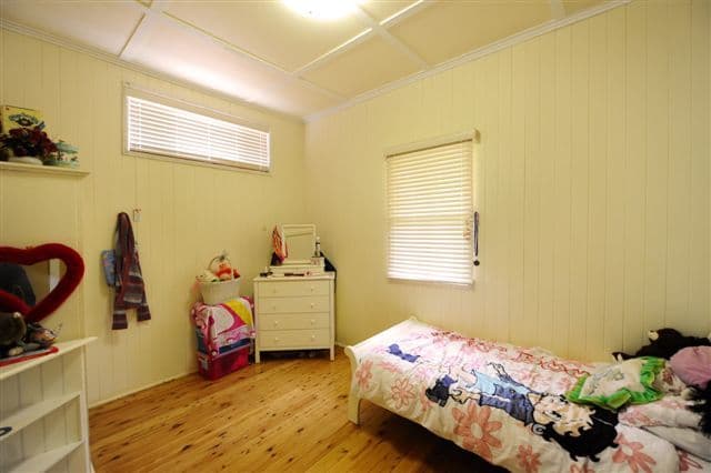 34  Warwick Street, HARRISTOWN QLD 4350, Harristown - Thumbnail 8