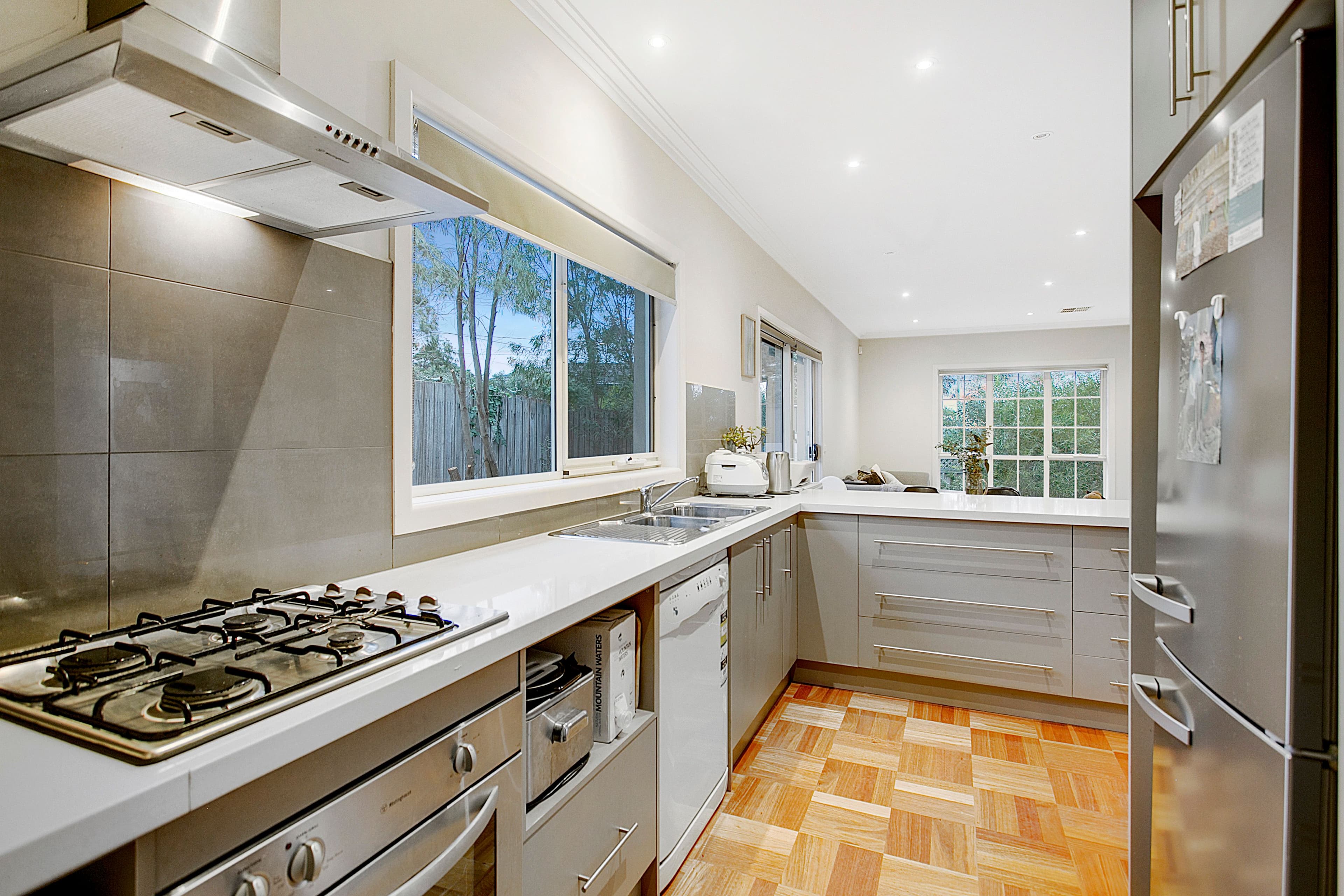 70 McComb Boulevard, Frankston South VIC 3199, Frankston South - Thumbnail 3