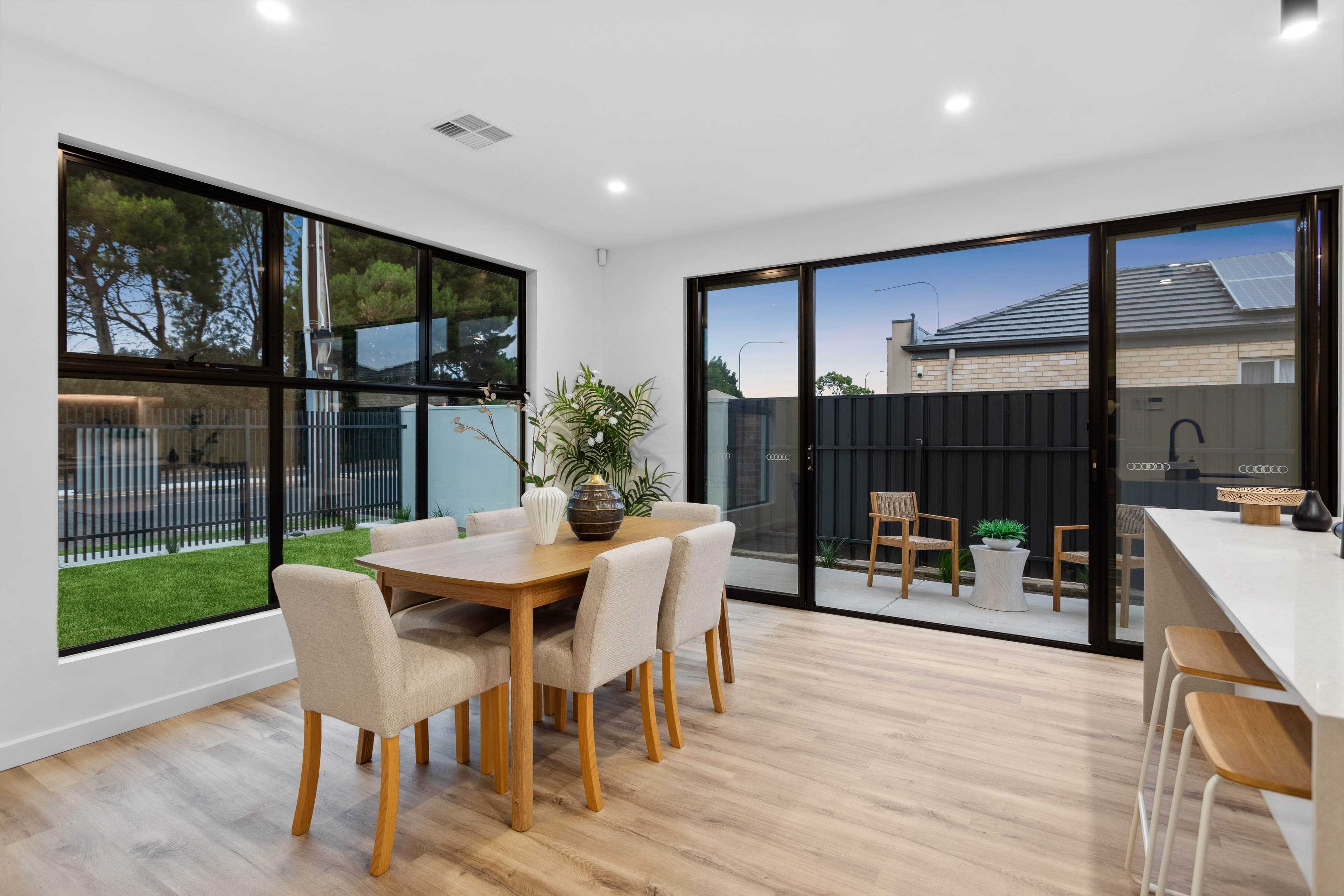 210 Trimmer Parade, Seaton SA 5023, Seaton - Thumbnail 6