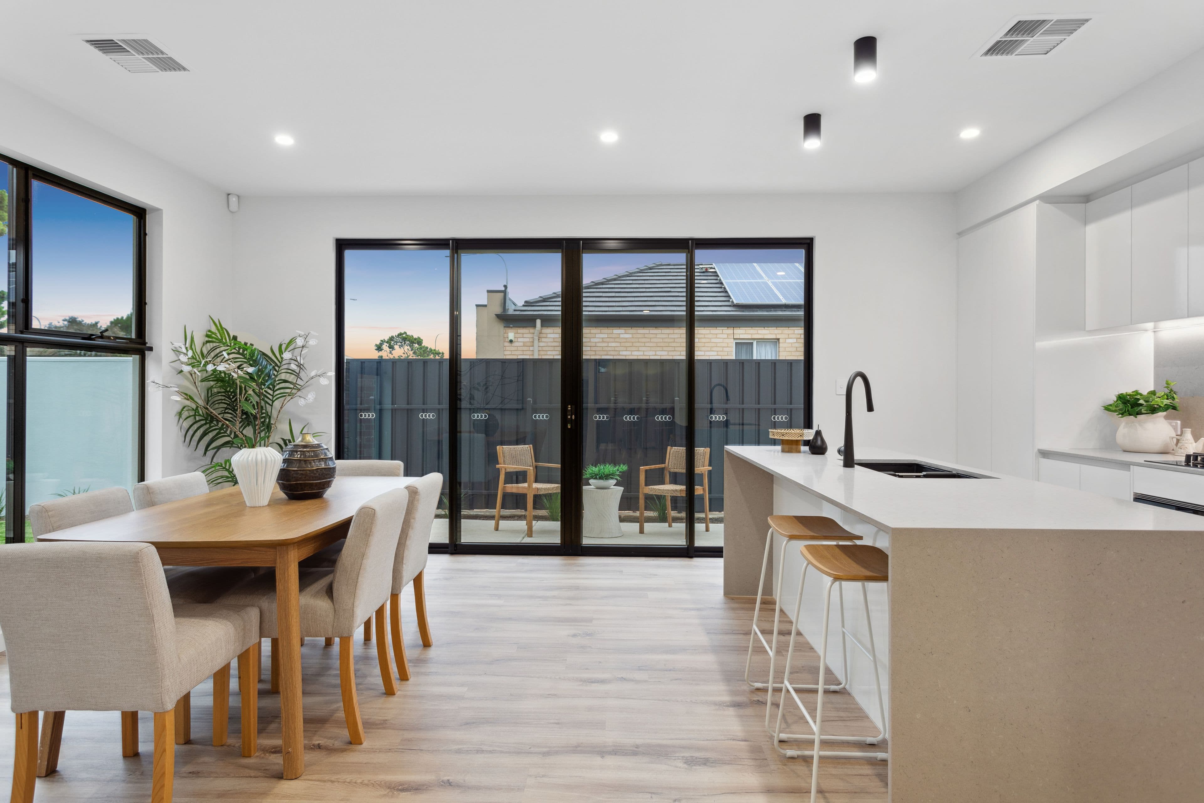 210 Trimmer Parade, Seaton SA 5023, Seaton - Thumbnail 8