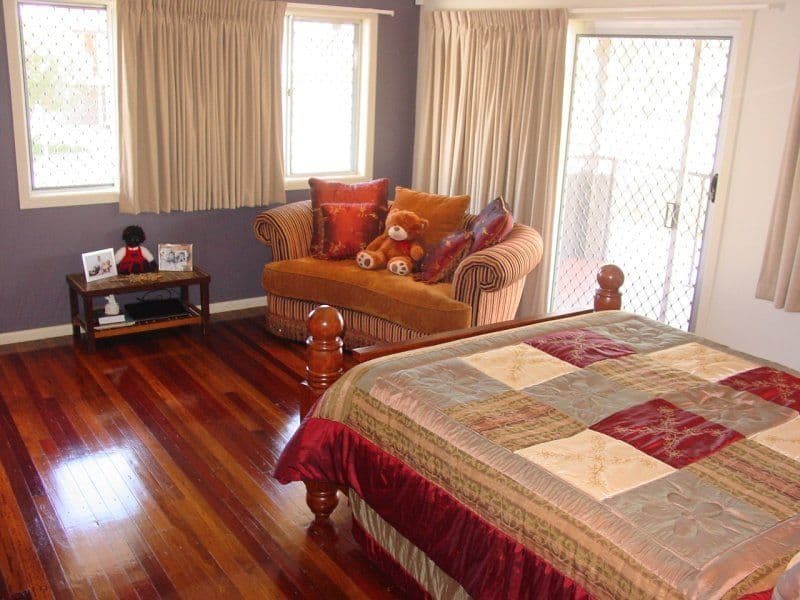 21 Antipodes Close, Castaways Beach - Thumbnail 4