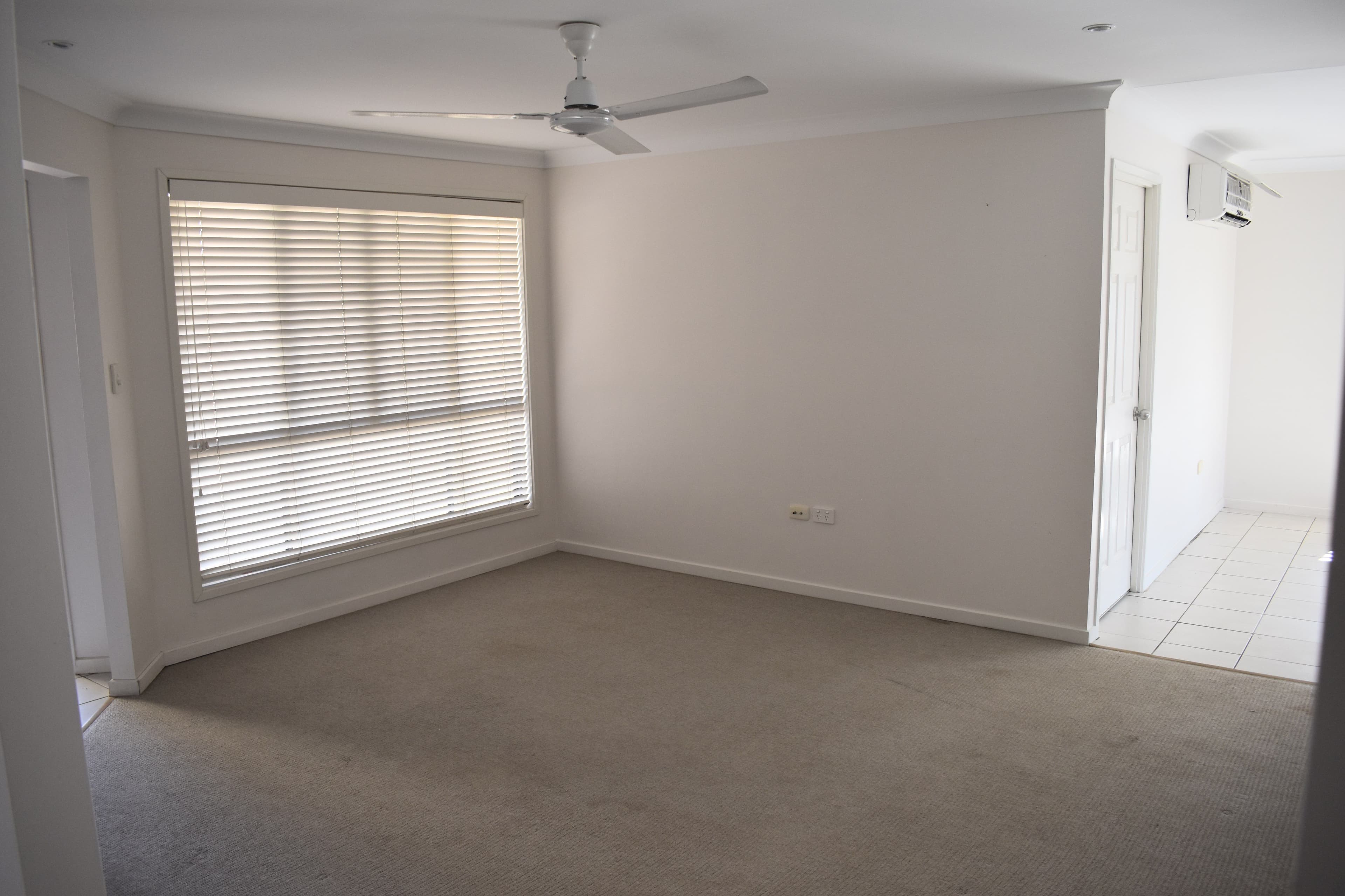 10 Cowan Crescent, Emerald QLD 4720, Emerald - Thumbnail 5