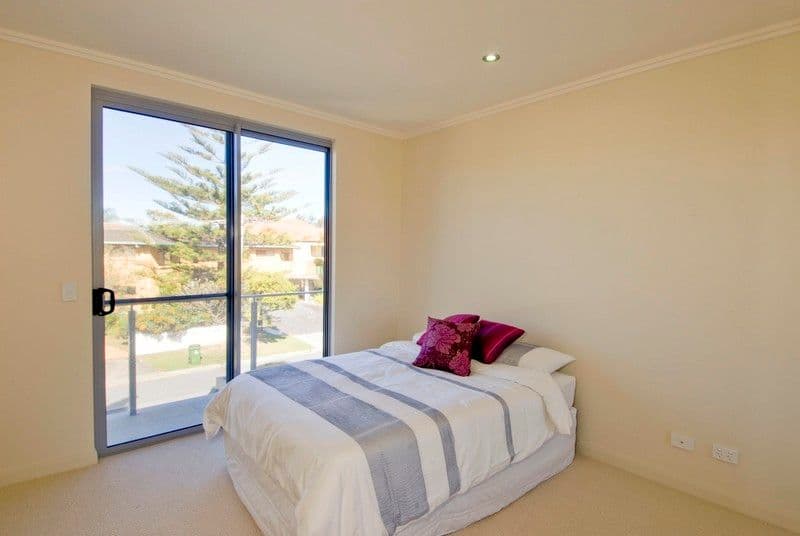 Apt 3 Eden on Sunset, 68 Sunset Boulevard, SURFERS PARADISE QLD 4217, Surfers Paradise - Thumbnail 7