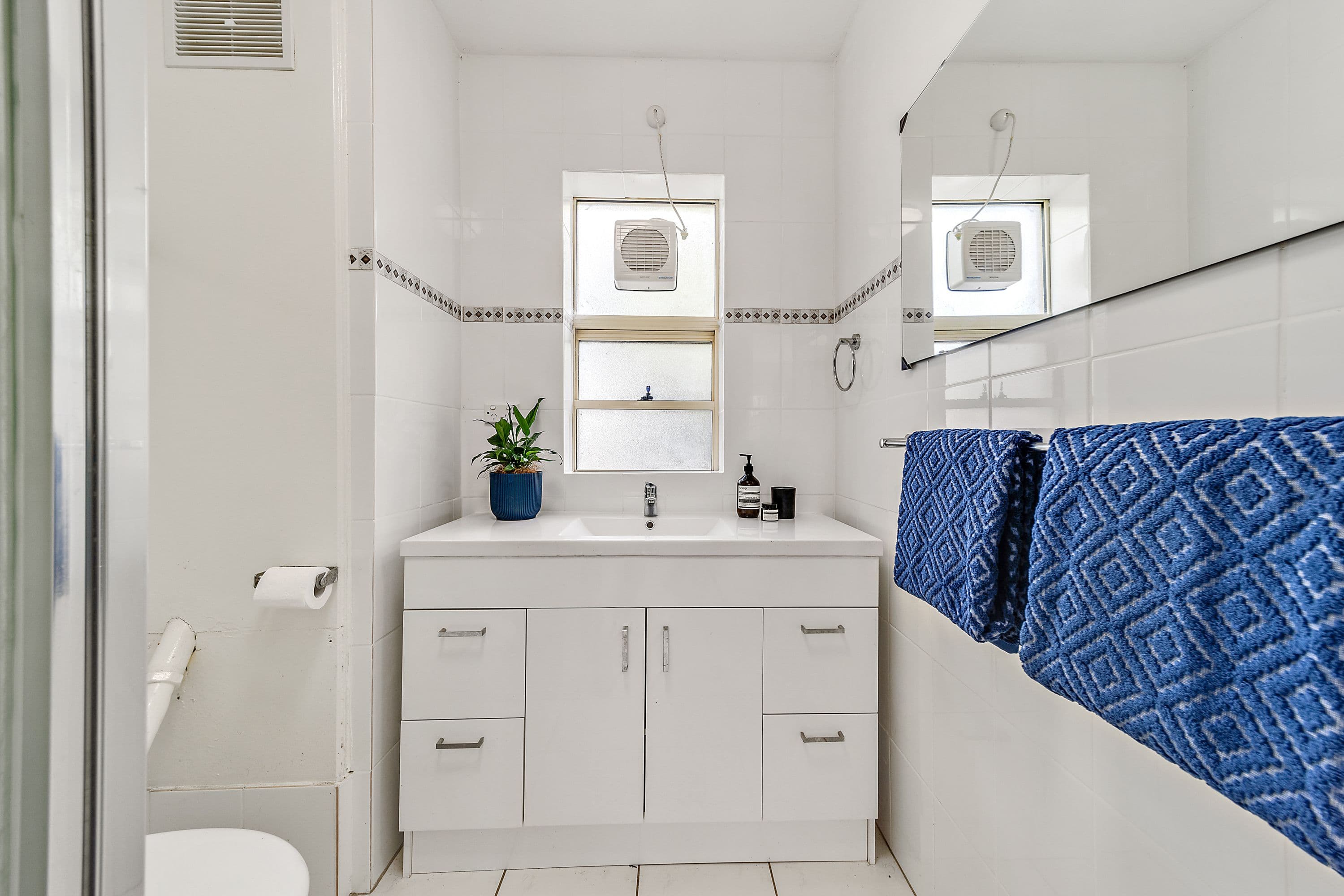 127 Madigan Street, Hackett ACT 2602, Hackett - Thumbnail 7