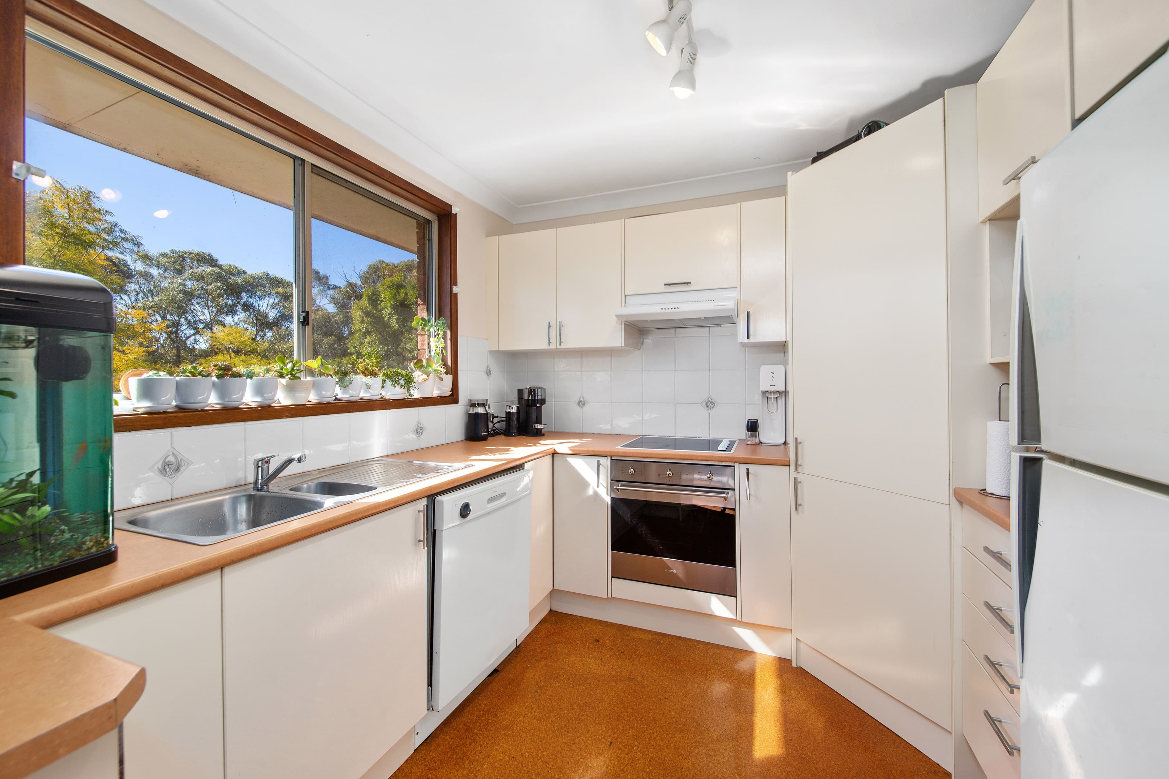 113 Blaxland Drive, Illawong NSW 2234, Illawong - Thumbnail 5
