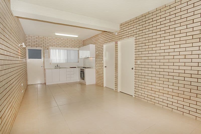 19 Boolarong Crescent, Alexandra Headland QLD 4572, Alexandra Headland - Thumbnail 3