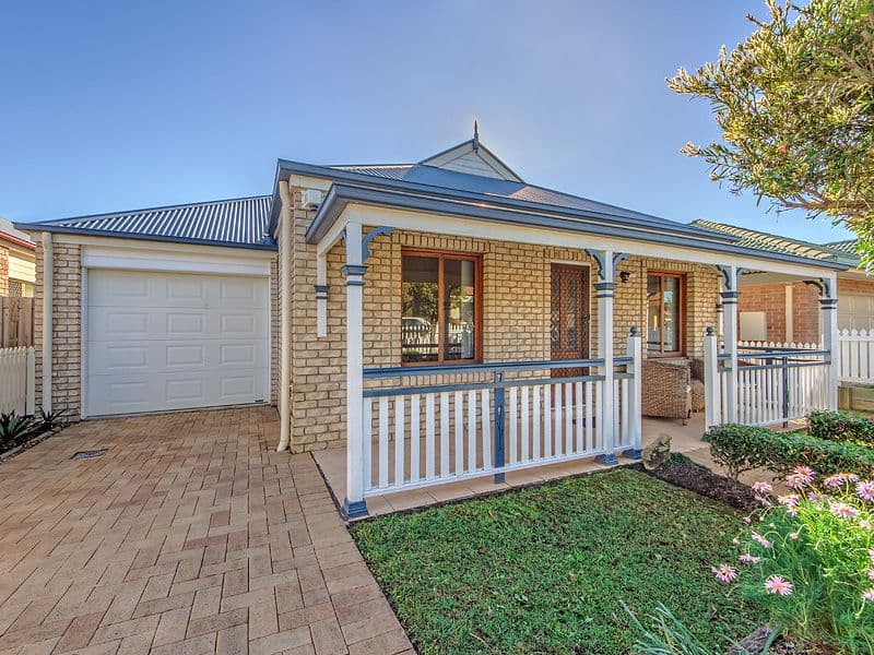 7 Grenada Court, VARSITY LAKES QLD 4227, Varsity Lakes - Thumbnail 3