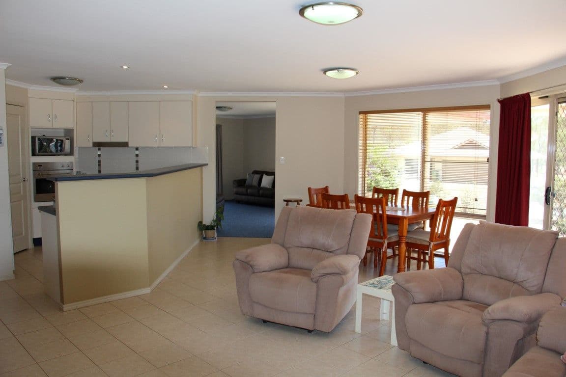 6 Kookaburra Court, Meringandan West QLD 4352, Meringandan West - Thumbnail 3