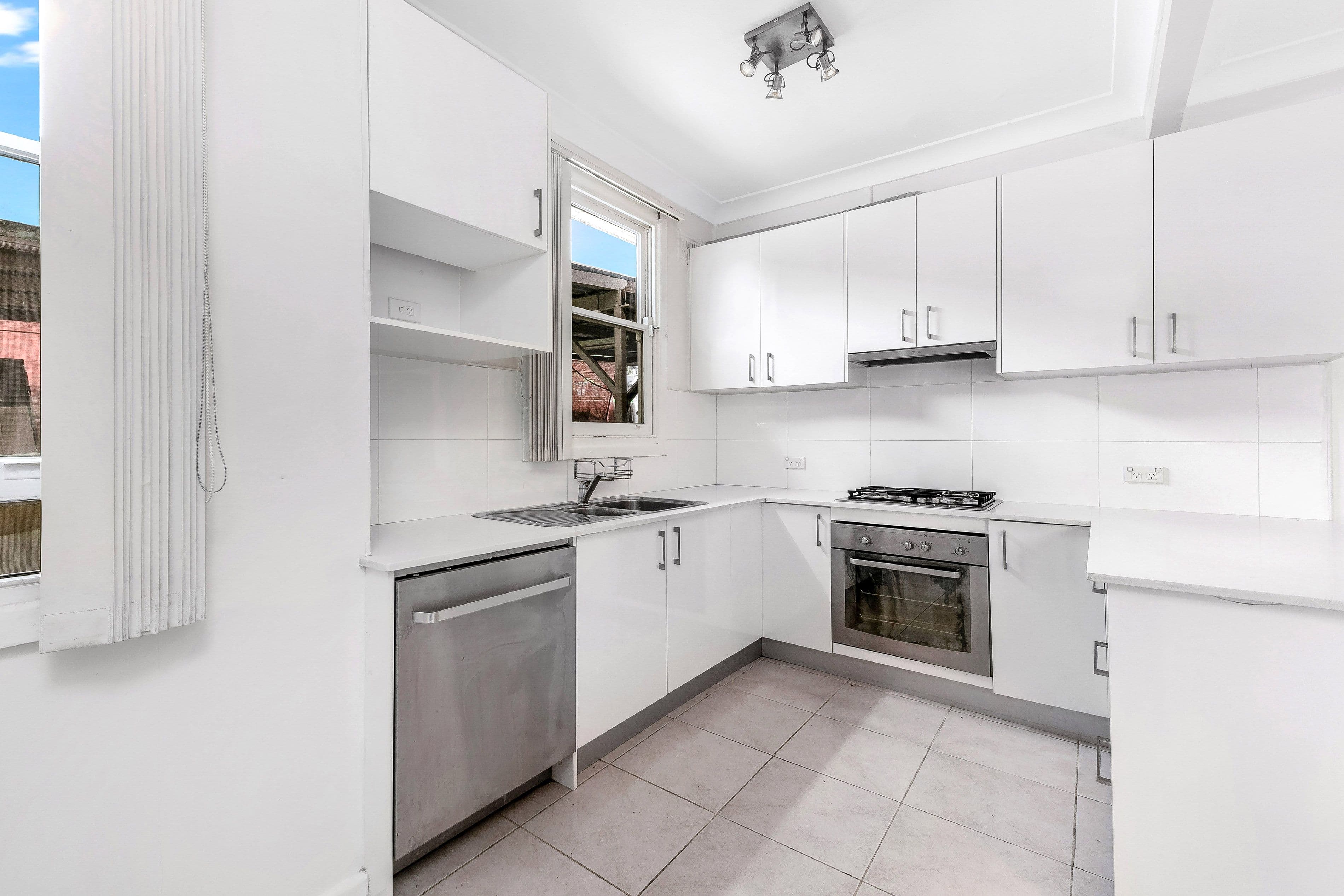 98 Bonds Road, Peakhurst NSW 2210, Peakhurst - Thumbnail 5