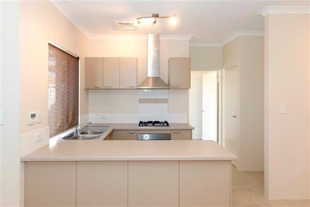 Unit 2 - 18 Flynn Street, CANNING VALE WA 6155, Canning Vale - Thumbnail 6