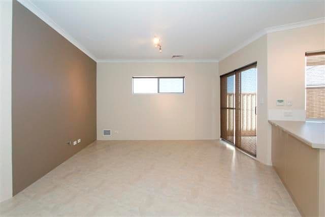 Unit 2 - 18 Flynn Street, CANNING VALE WA 6155, Canning Vale - Thumbnail 8