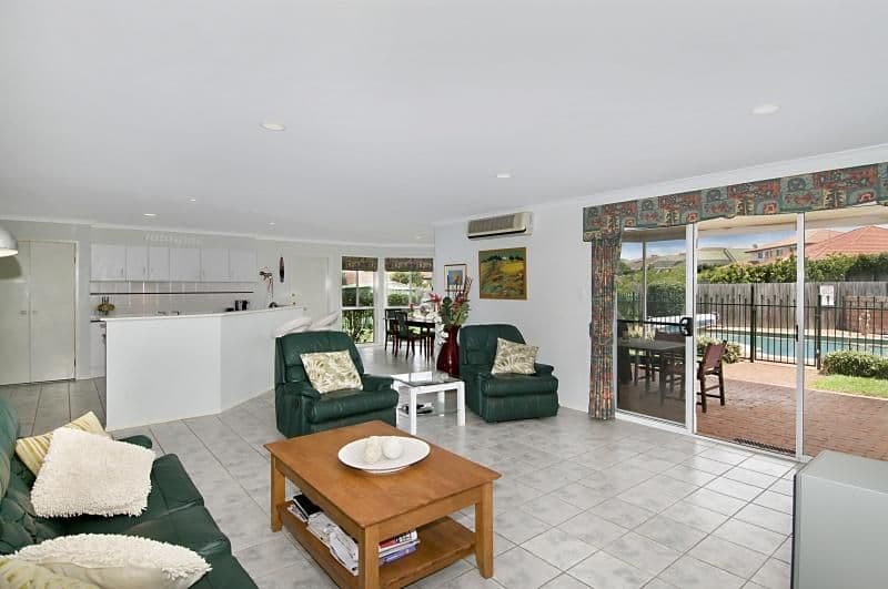 8 Mercury Court, BRIDGEMAN DOWNS QLD 4035, Bridgeman Downs - Thumbnail 8