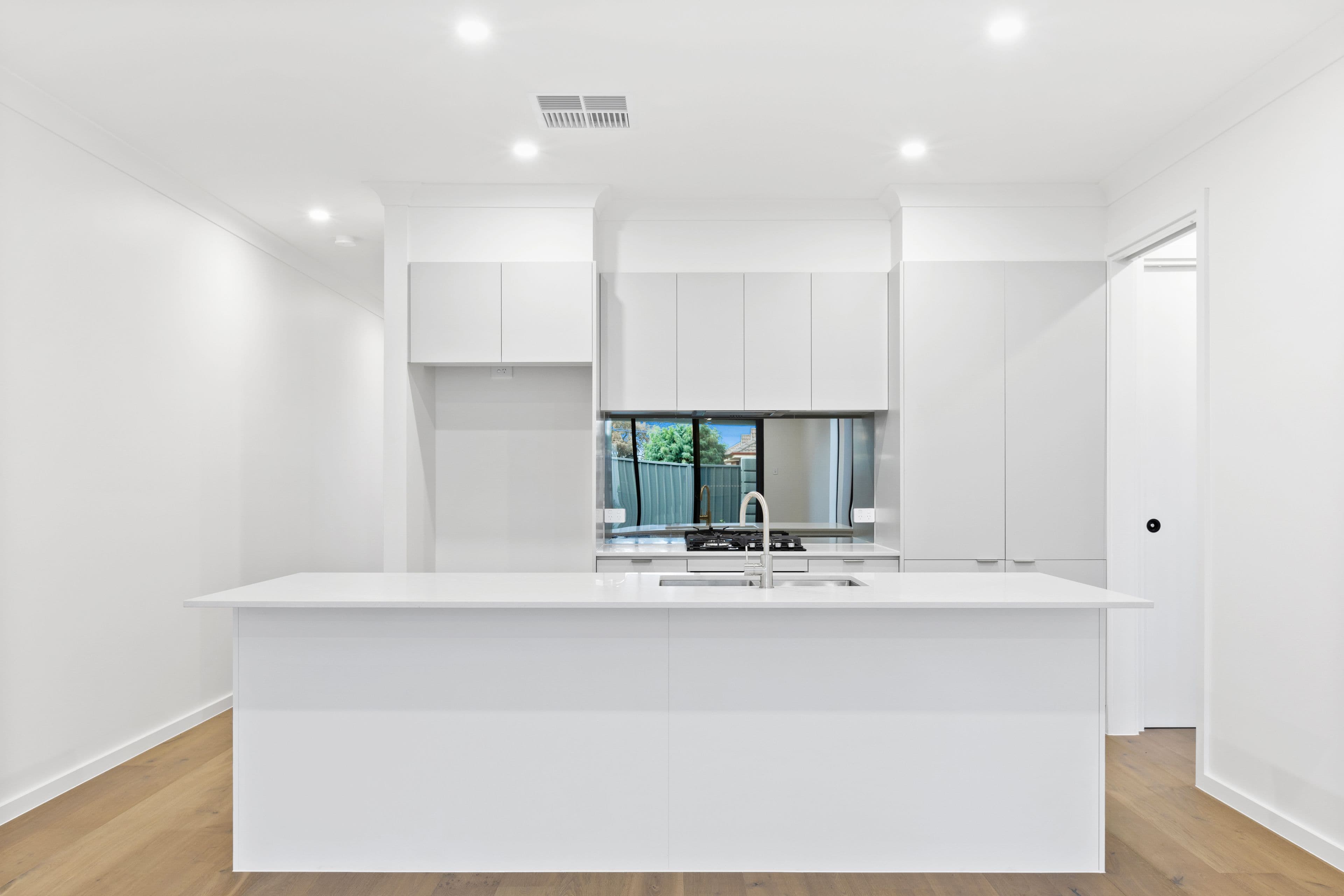 5 Golfers Avenue, Seaton SA 5023, Seaton - Thumbnail 2