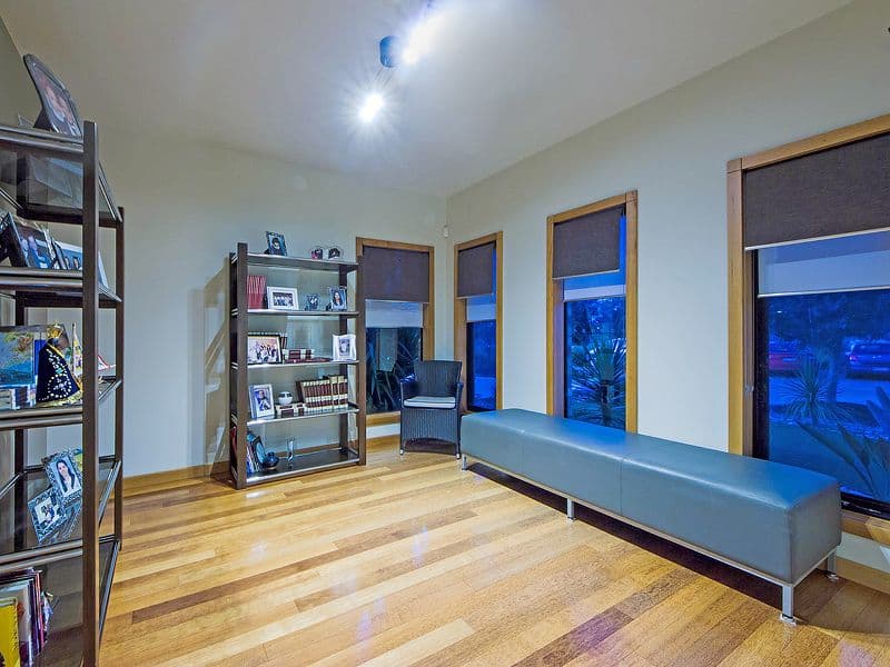 2 Mayflower Mews, Sanctuary Lakes VIC 3030, Sanctuary Lakes - Thumbnail 4