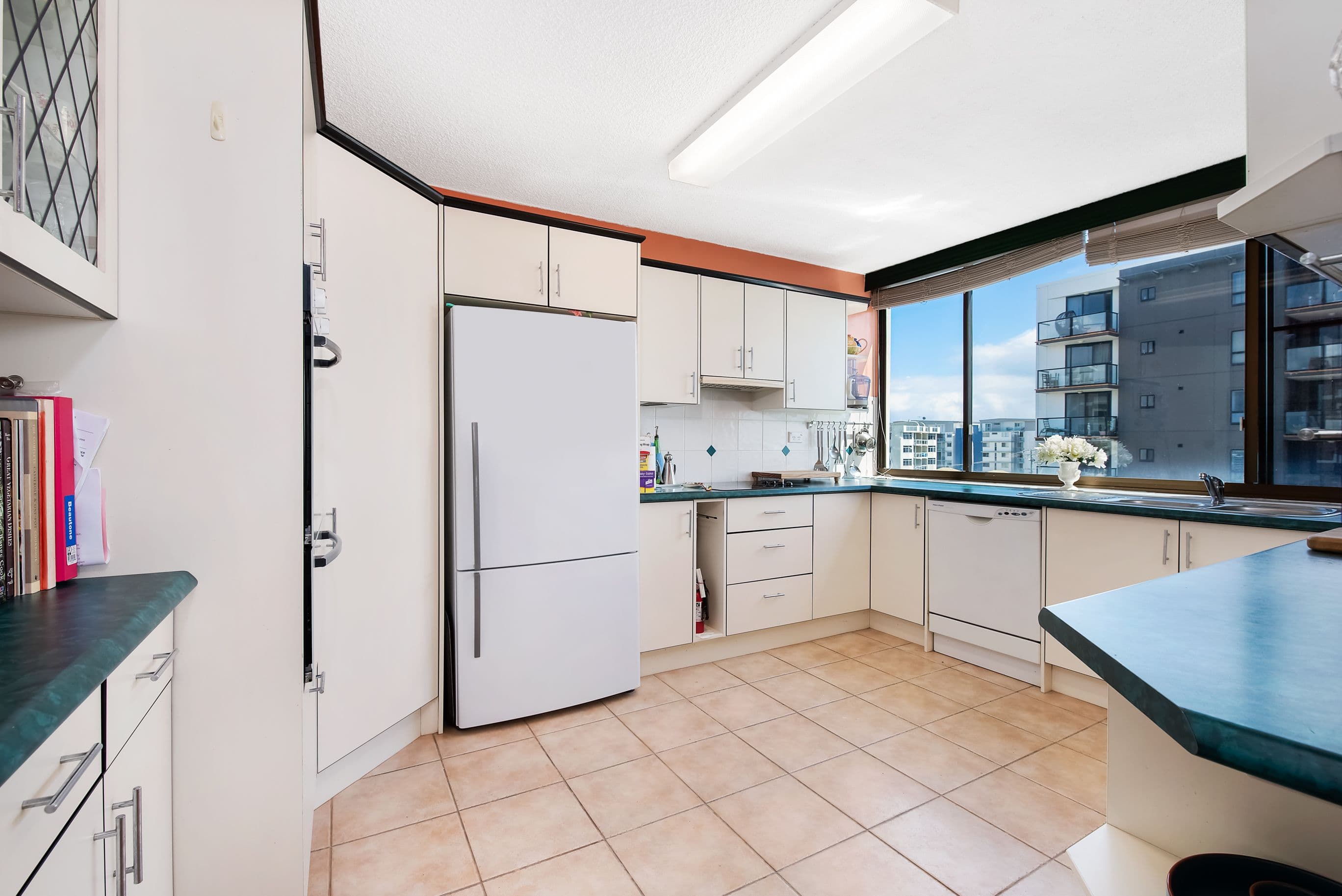 51 Marine Parade, Redcliffe QLD 4020, Redcliffe - Thumbnail 4