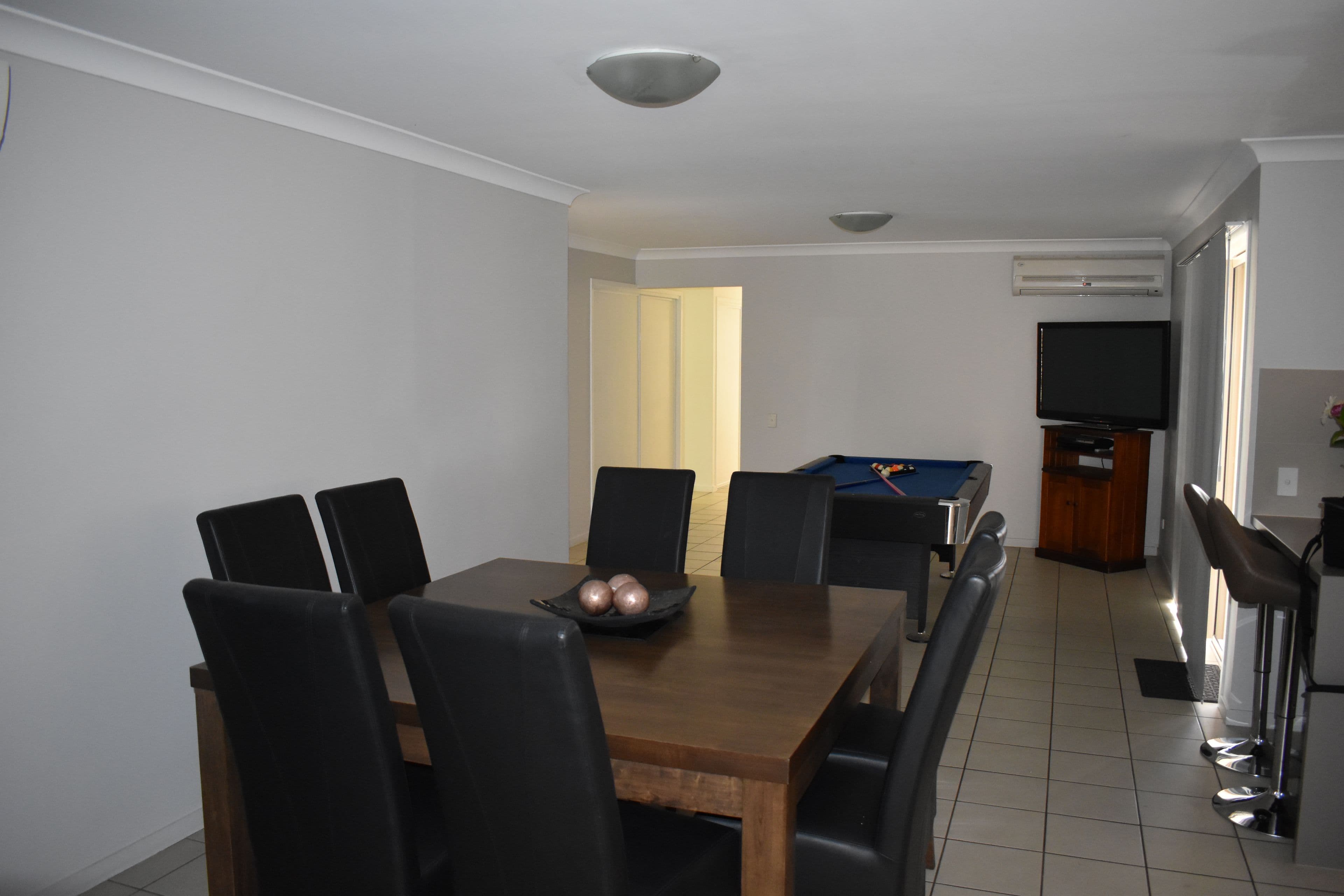 2 Cowan Crescent, Emerald QLD 4720, Emerald - Thumbnail 4