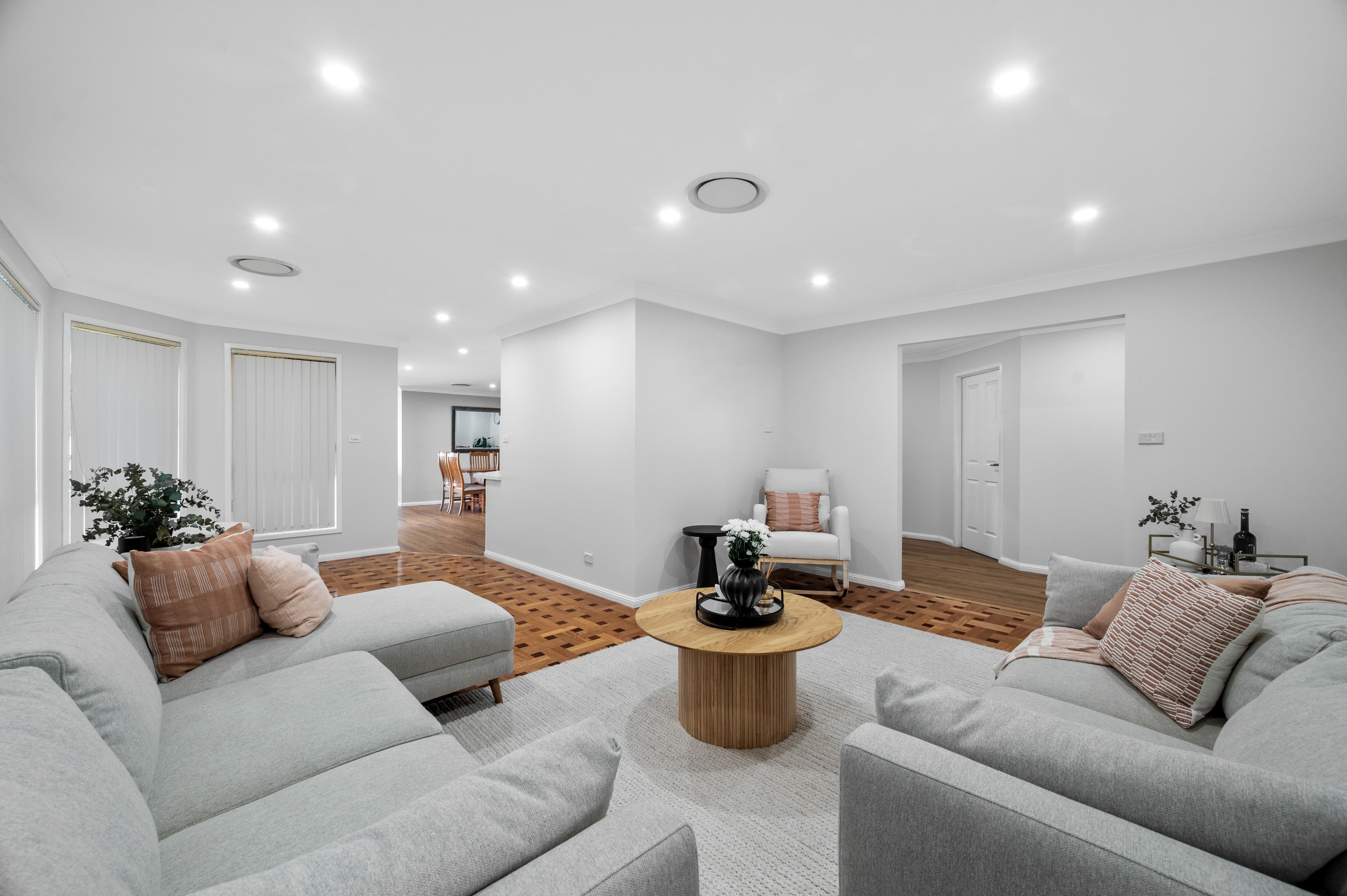 39 Lysander Avenue, Rosemeadow NSW 2560, Rosemeadow - Thumbnail 4