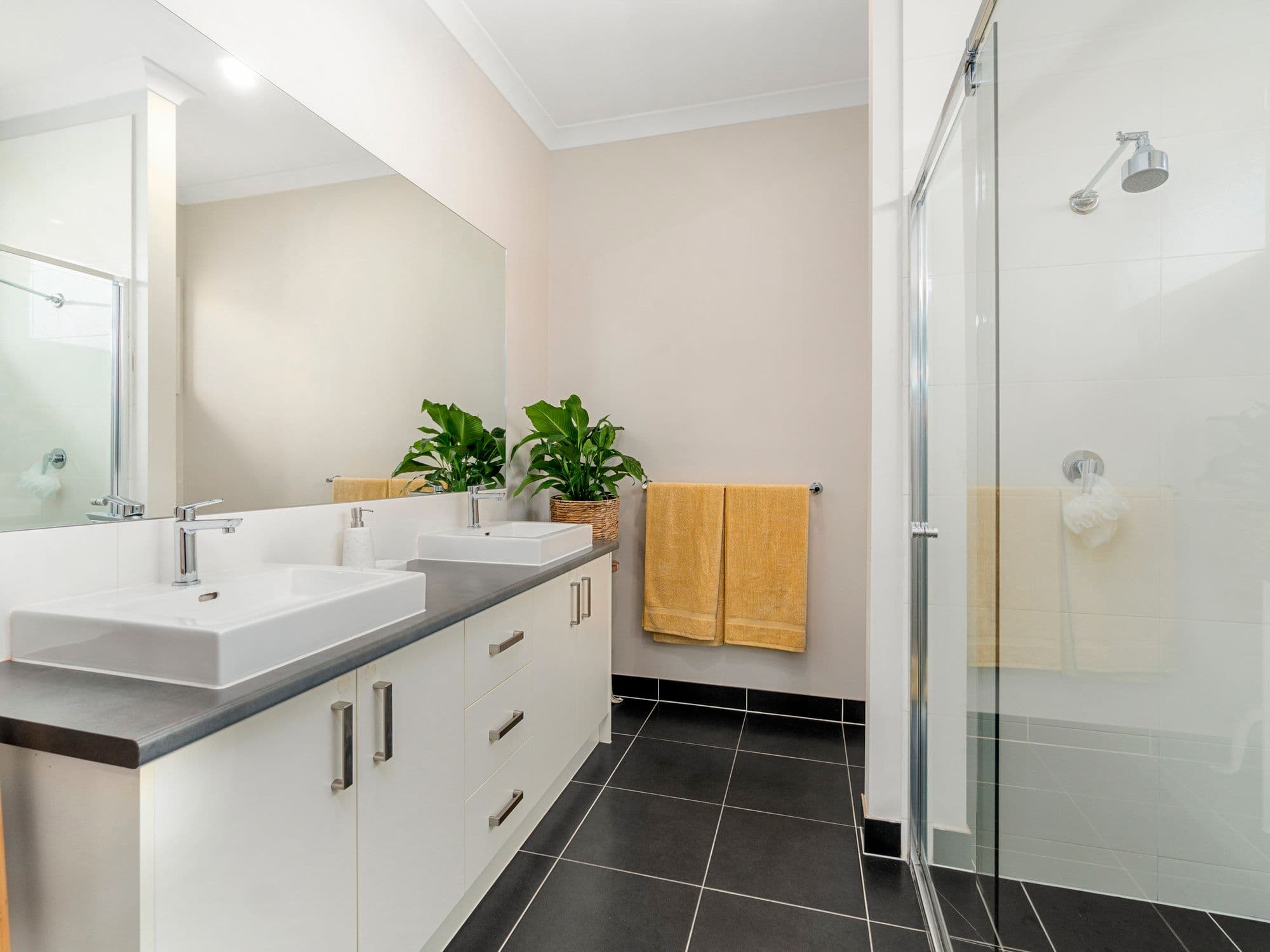 8 Harvest Home Road, Darley VIC 3340, Darley - Thumbnail 7