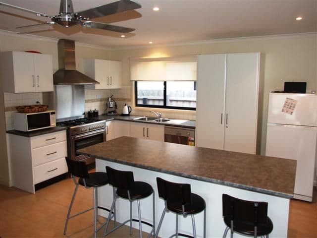 36 Scenic Drive, COWES VIC 3922, Cowes - Thumbnail 2