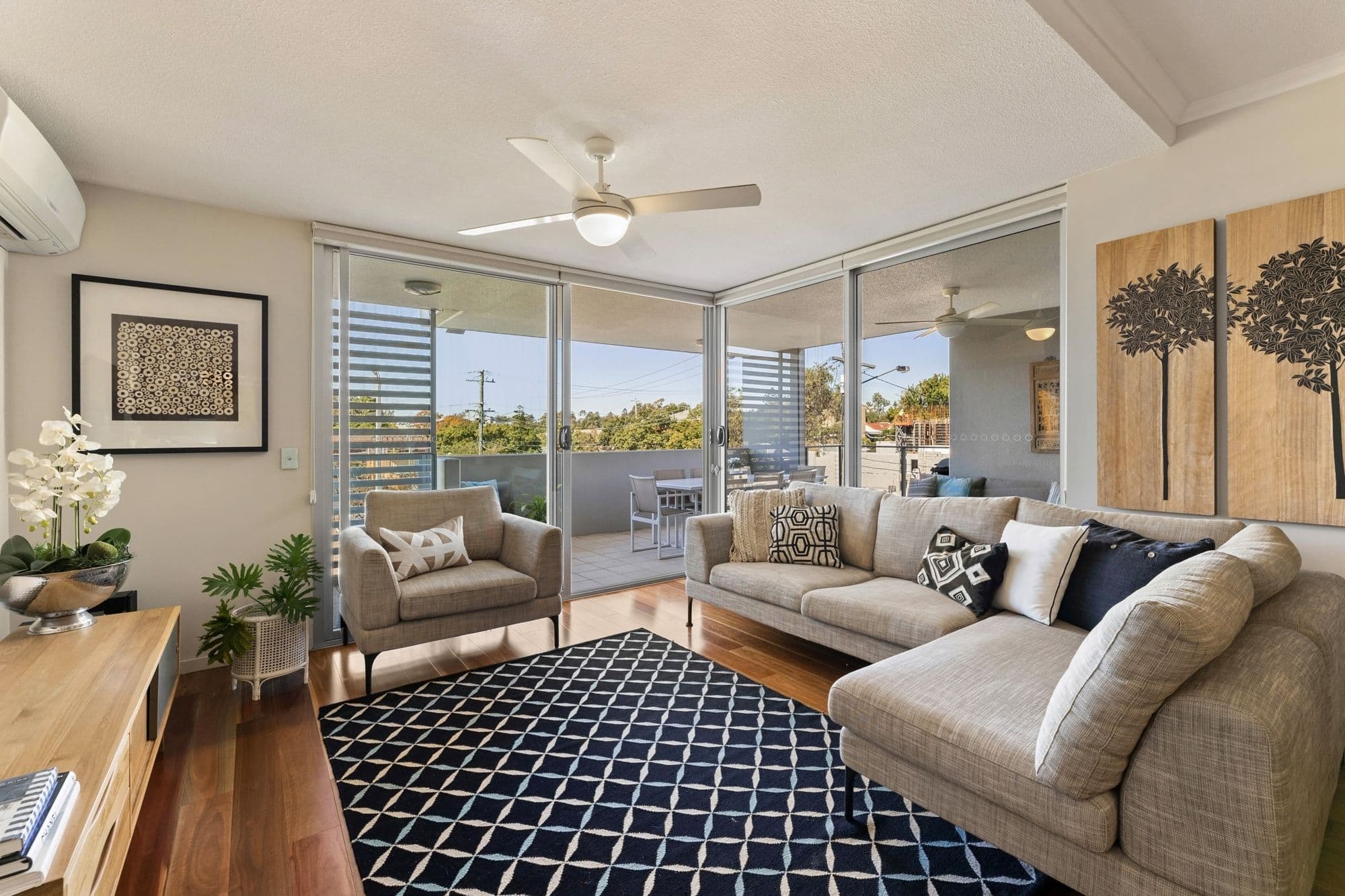 95 Clarence Road, Indooroopilly QLD 4068, Indooroopilly - Thumbnail 2