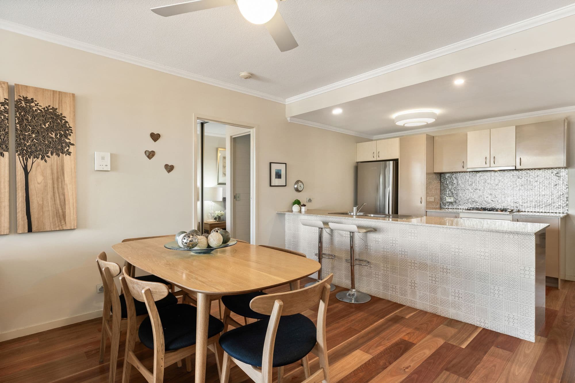 95 Clarence Road, Indooroopilly QLD 4068, Indooroopilly - Thumbnail 4