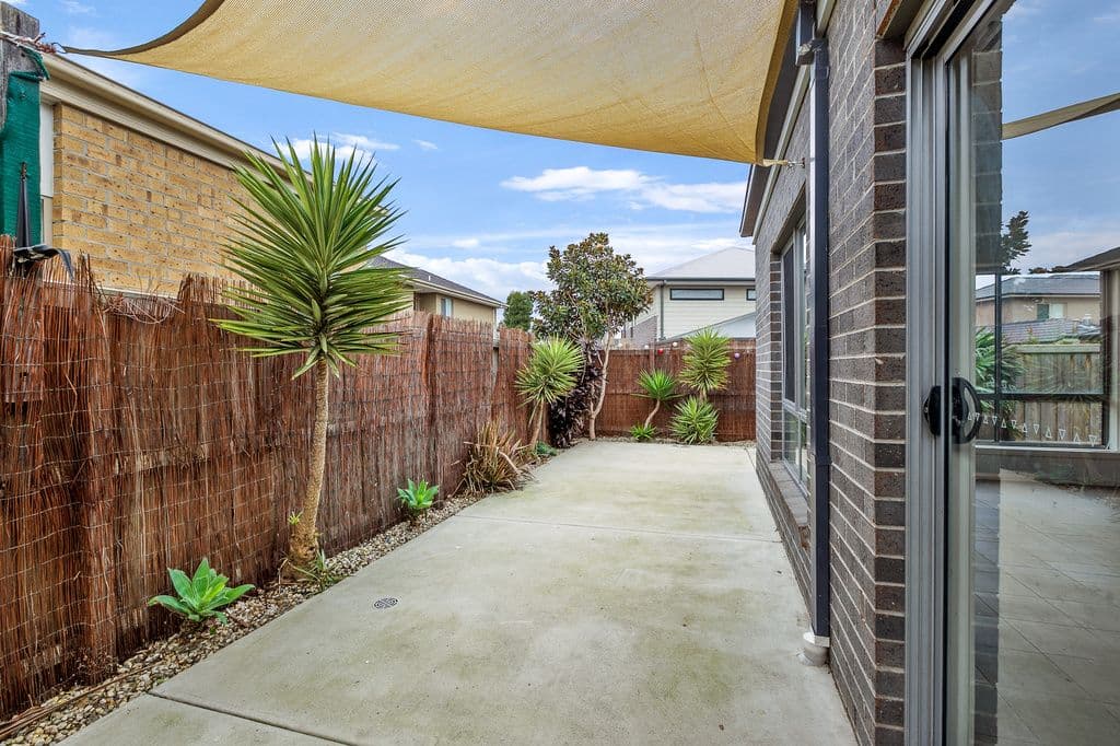 6 Alhambra Drive, EPPING VIC 3076, Epping - Thumbnail 8