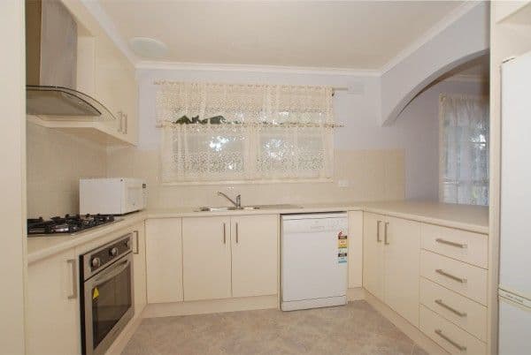 645 Nepean Highway, FRANKSTON SOUTH VIC 3199, Frankston South - Thumbnail 5