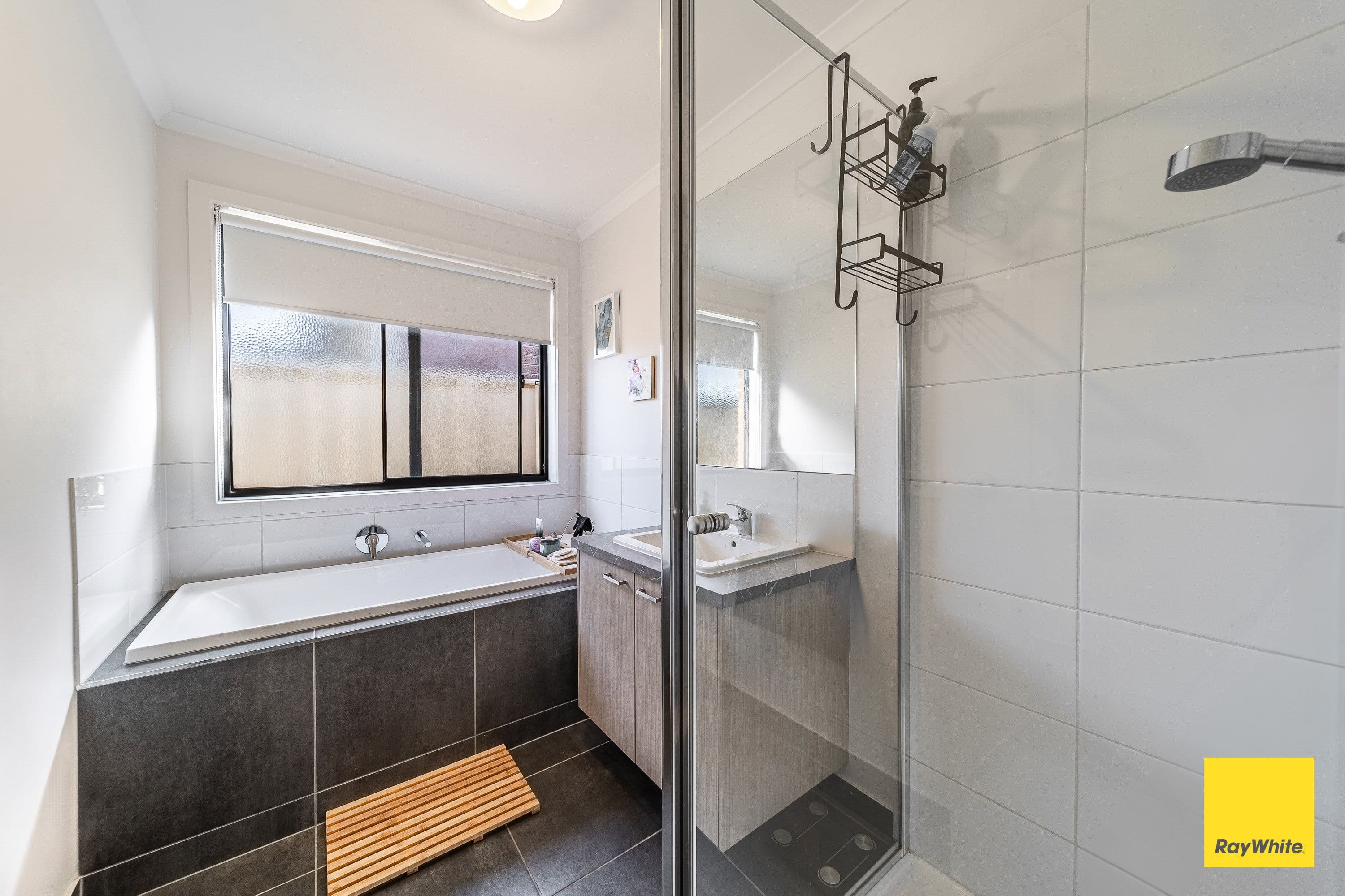 5 Webdon Drive, North Bendigo VIC 3550, North Bendigo - Thumbnail 8
