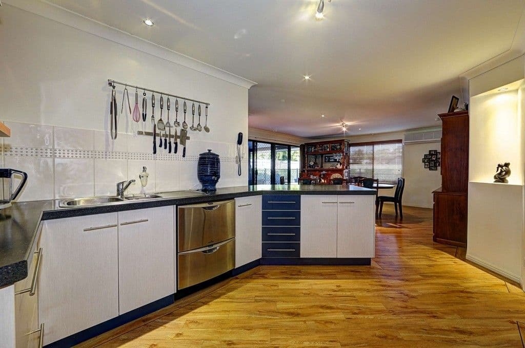 35 Robina Drive, AVOCA QLD 4670, Avoca - Thumbnail 5