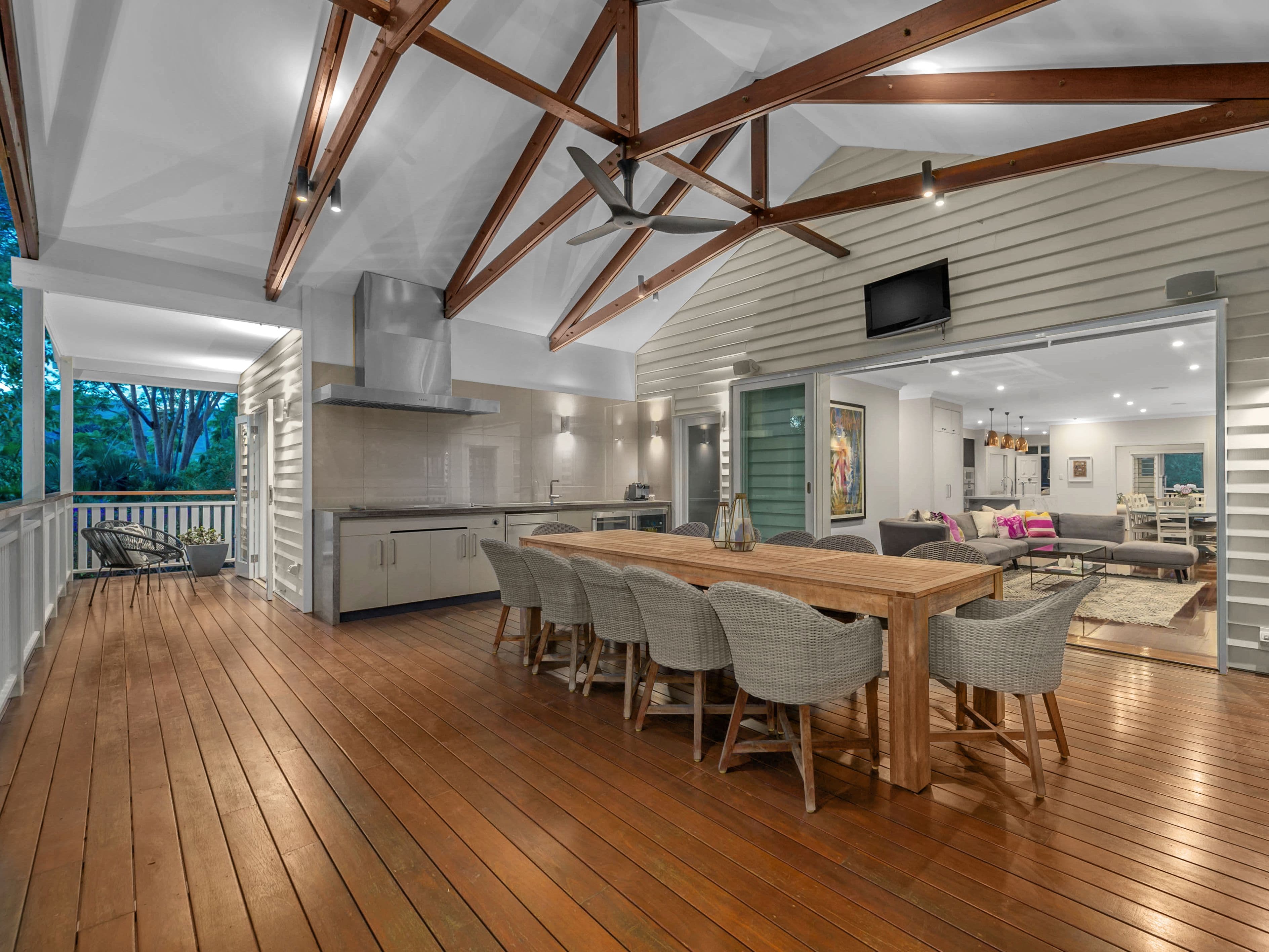 102 Oleander Drive, Ashgrove QLD 4060, Ashgrove - Thumbnail 2