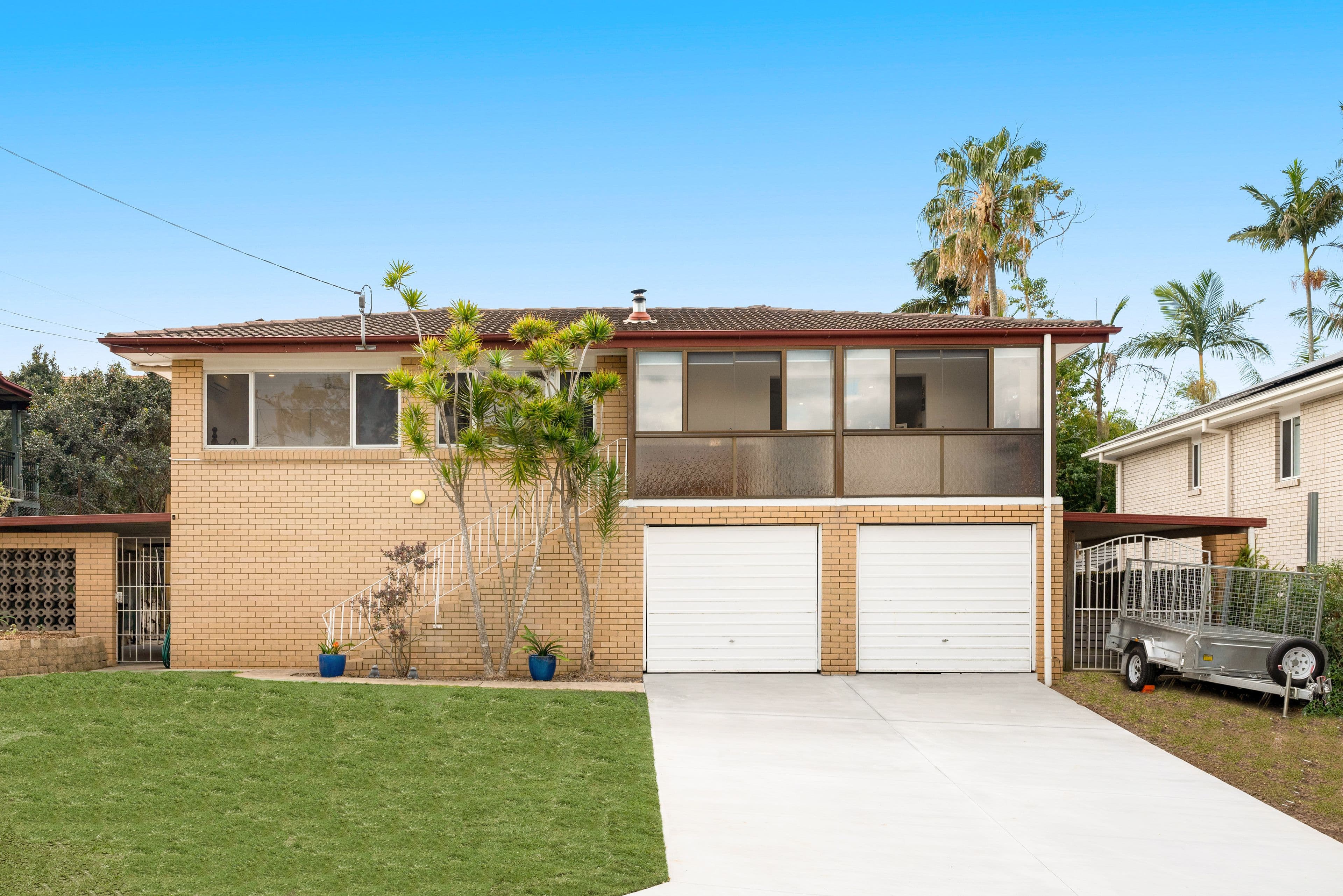 18 Handon Street, Mansfield QLD 4122, Mansfield - Image 1