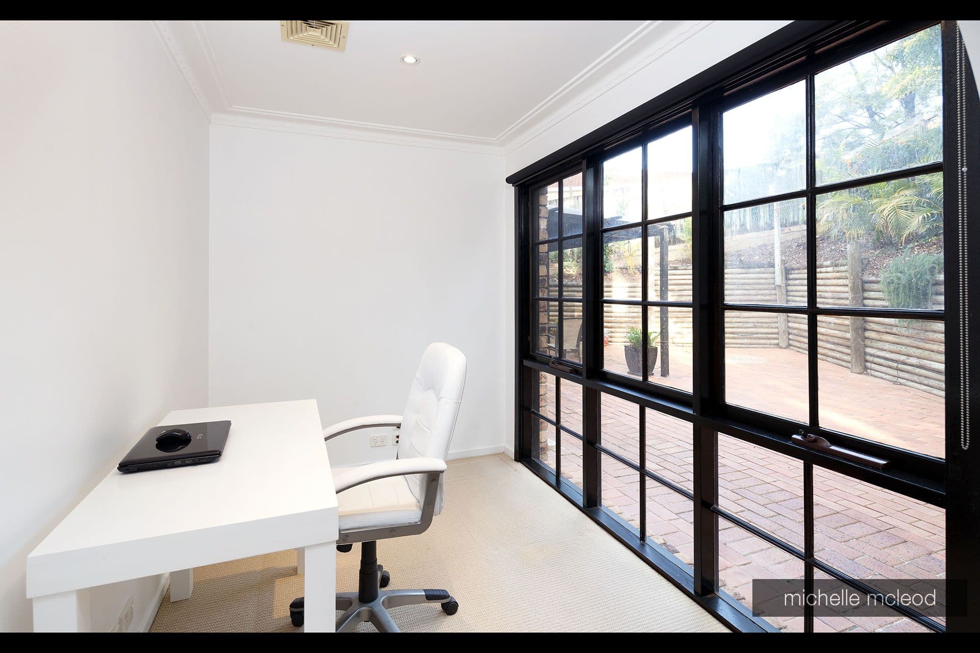 5 Kitava Street, Fig Tree Pocket QLD 4069, Fig Tree Pocket - Thumbnail 8