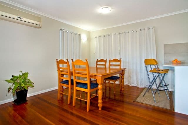 35 Emblem Street, JAMBOREE HEIGHTS QLD 4074, Jamboree Heights - Thumbnail 4